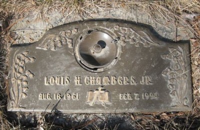 louis-chambers-gravestone